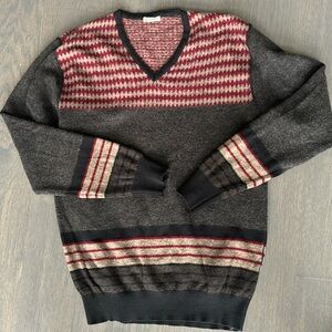 Vakko V Neck Unisex Sweater Size M/L